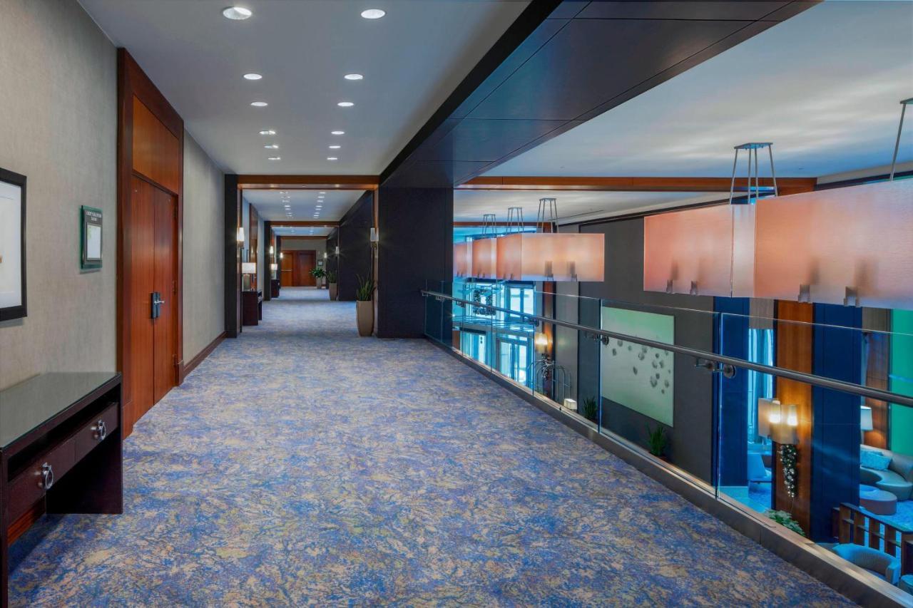 The Westin Jersey City Newport Экстерьер фото